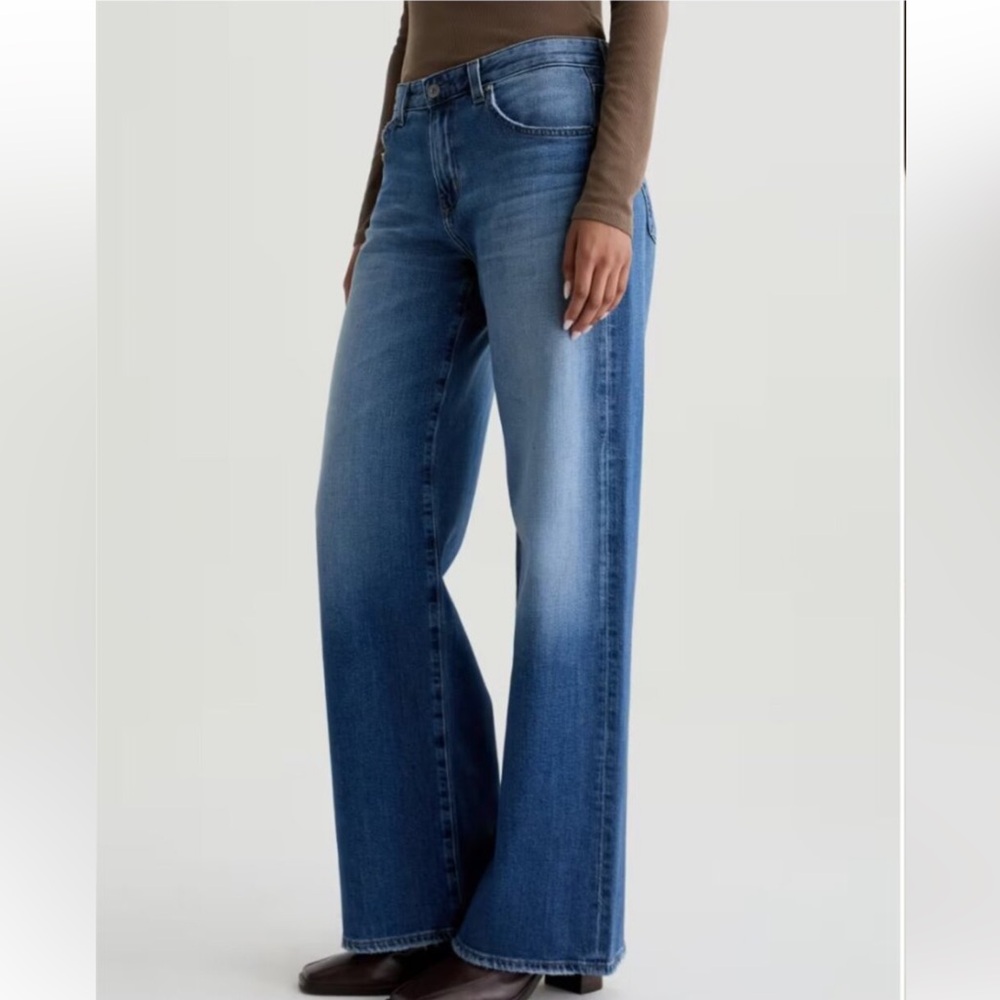 NWT AG Adria Wideleg Jeans in Flashback blue size 26